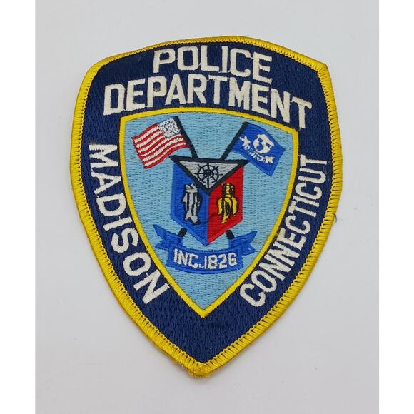 Madison Connecticut Police Department Patch Shield Flags - Picture 1 of 5
